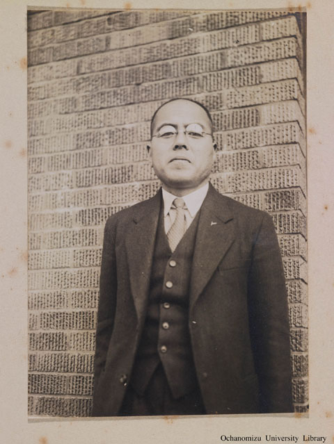 卒業記念写真帖（昭和10年3月、理科） 水野敏雄先生