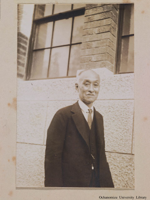 卒業記念写真帖（昭和10年3月、理科） 浅井郁太郎先生