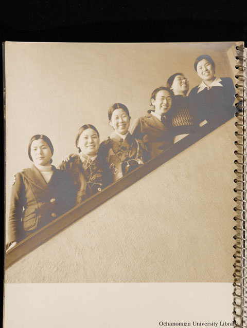 卒業記念写真帖（昭和11年3月、文科） 生徒たち