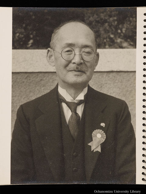 卒業記念写真帖（昭和12年3月、文科） 前校長吉岡郷甫先生