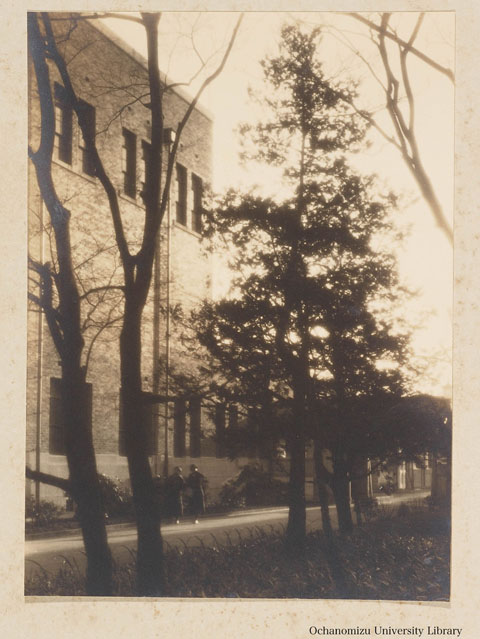 卒業記念写真帖（昭和12年3月、理科） 本館
