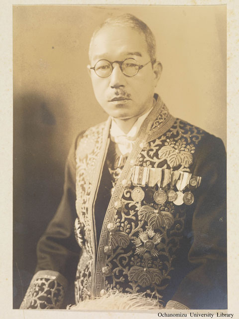 卒業記念写真帖（昭和13年3月、家事科） 校長下村寿一先生