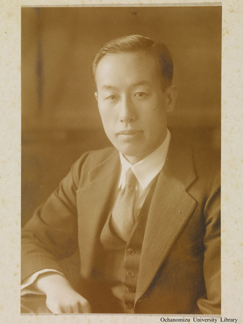 卒業記念写真帖（昭和13年3月、家事科） 藤本薫喜先生