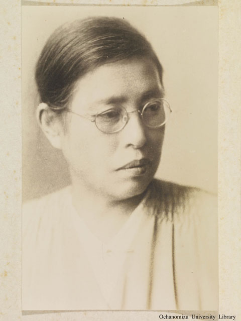 卒業記念写真帖（昭和13年3月、家事科） 保井コノ先生