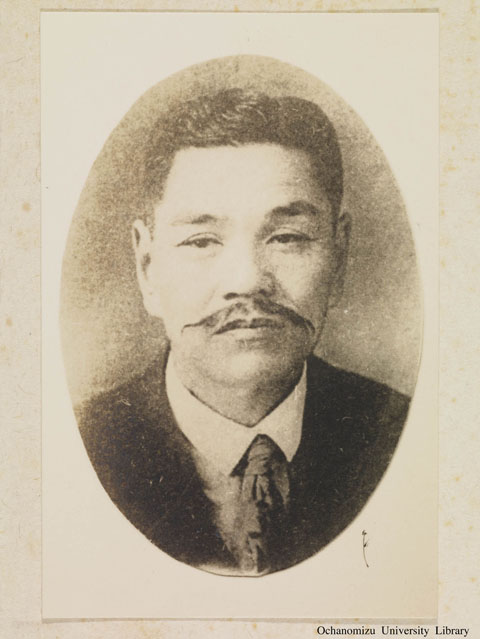 卒業記念写真帖（昭和13年3月、家事科） 本間辰蔵先生