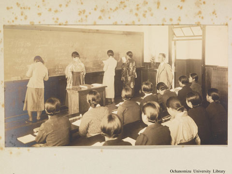 卒業記念写真帖（昭和14年3月、理科） 授業風景（数学）
