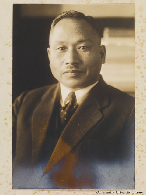 卒業記念写真帖 『於もひ出』（昭和14年3月、家事科） 堀七蔵先生