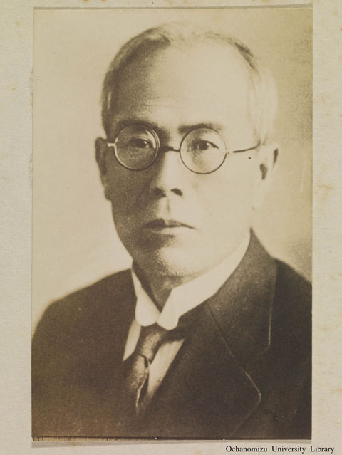 卒業記念写真帖 『於もひ出』（昭和14年3月、家事科） 下田次郎先生