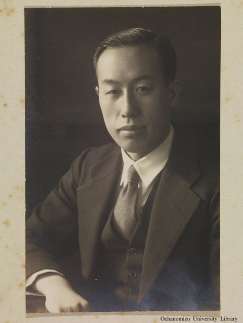 卒業記念写真帖 『於もひ出』（昭和14年3月、家事科） 藤本薫喜先生