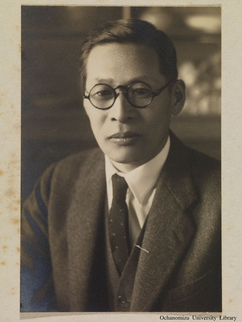 卒業記念写真帖 『於もひ出』（昭和14年3月、家事科） 男性教官