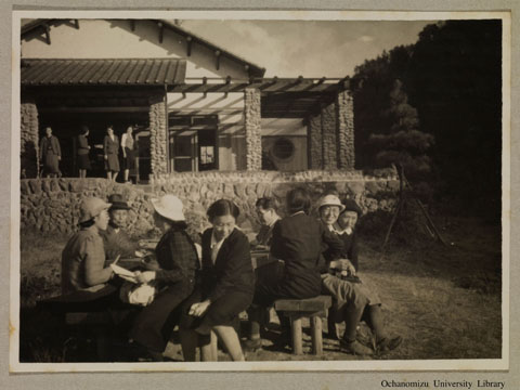 卒業記念写真帖（昭和16年3月、文科） 遠足