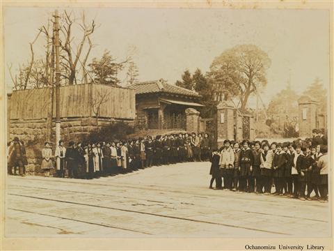 行啓記念写真帖 奉迎の様子