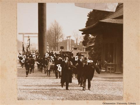 東京女子高等師範学校　南京陥落奉祝旗行列写真帖 南京陥落奉祝旗行列写真