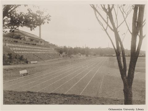 落成記念写真帖 「運動場」