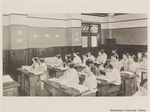 落成記念写真帖 「歴史教室」