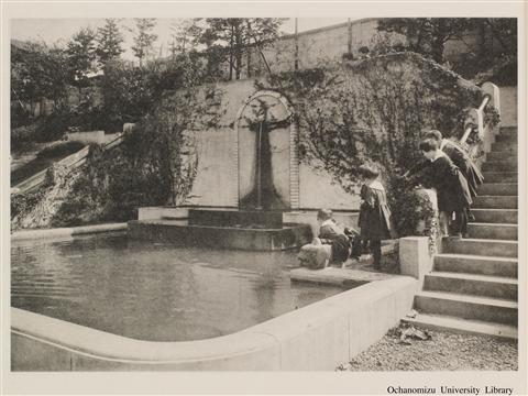 落成記念写真帖 「壁泉」