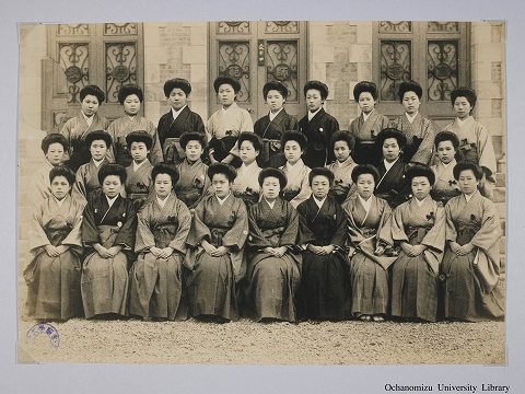 大正2年卒業写真　文科
